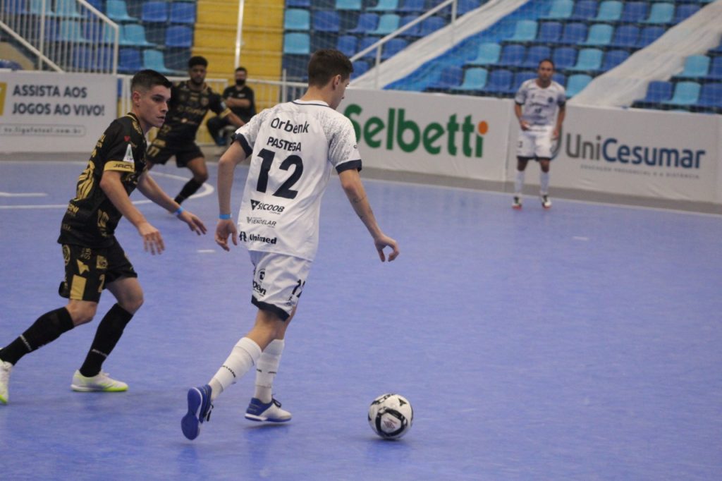 Marechal Futsal derrota o Tubarão fora de casa
